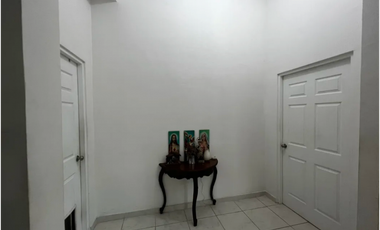 CASA  EN ALQUILER o VENTA EN ALTOS DEL GOLF, SAN FRANCISCO