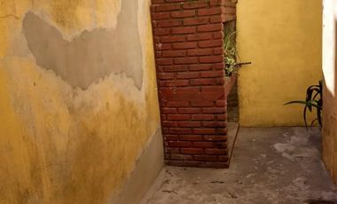 Venta Casa 3 ambientes Villa Luzuriaga