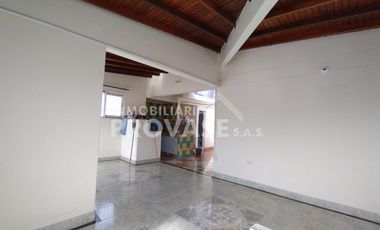 apartamento en arriendo en ciudad jardín. Cod A2933
