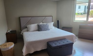 Bonita Casa en Venta en Lomas 2da. Secc.