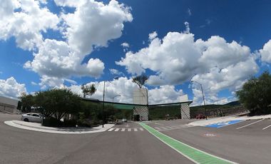 Amplias Bodegas en Venta 220 m2 El Marques Queretaro.