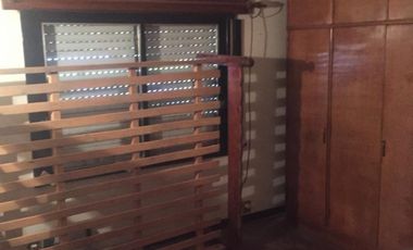 CASITA ENTR INDEP.TZA.PPIA(ES PH COMO UN TERR.PPIO)A MTS.HUMBOLDT(V.CRESPO)