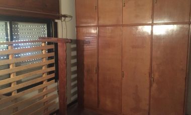 CASITA ENTR INDEP.TZA.PPIA(ES PH COMO UN TERR.PPIO)A MTS.HUMBOLDT(V.CRESPO)