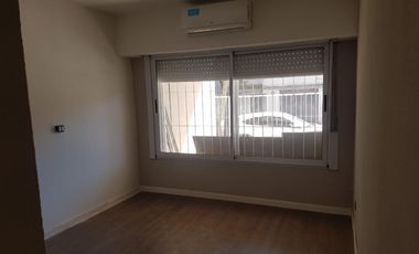 Hermoso departamento 4 ambientes- VICENTE LOPEZ