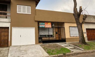 Casa en venta en Bernal Oeste