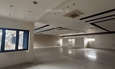 Ruang Usaha Strategis Di Main Road Pasir Kaliki Bandung