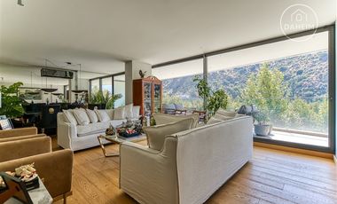 Departamento en venta de 4 dorm. en Vitacura