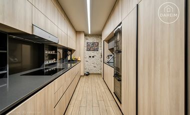 Departamento en venta de 4 dorm. en Vitacura