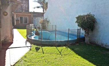 VENTA CASA 3 AMBIENTES EN CARAPACHAY