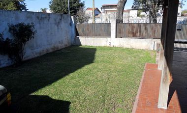 VENTA CASA 3 AMBIENTES EN CARAPACHAY