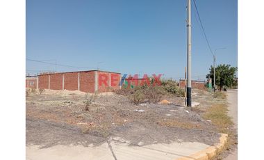 🏡 Venta de Terreno en La Rinconada - Tercera Etapa
🌟 ¡Haz realidad el proyecto de tus sueños! 🌟

📍 Ubicación estratégica en la urbanización La Rinc