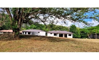 VENDO LOTE DE 908M2 TITULADO DAVID