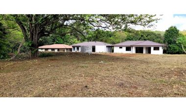 VENDO LOTE DE 908M2 TITULADO DAVID