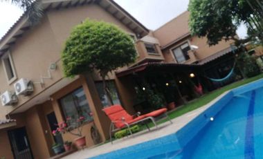 C101 - Venta Casa Primeros Kms Samborondón Full Amoblada- 4 dormitorios