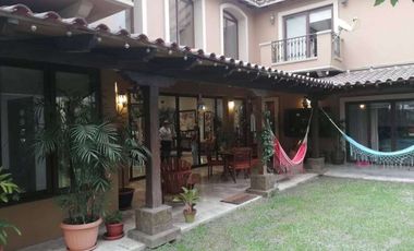C101 - Venta Casa Primeros Kms Samborondón Full Amoblada- 4 dormitorios