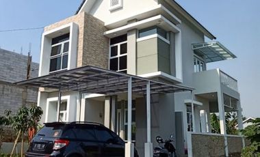 Rumah Villa Cimahi 3 menit ke Wisata Alam Cimahi Gratis Canopy