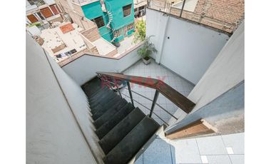 🏡 Casa En Venta – Urb. La Merced, Ate Vitarte