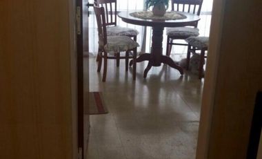 Excelente casa lote de 8x24. 4 ambientes, 3 dormitorios, living, cocina-comedor, baño, lavadero entrada para auto, patio,  terraza