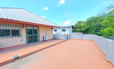 VENTA CASA 5 AMBIENTES, COCHERA Y PILETA BALLESTER