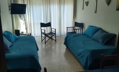 Departamento 2 ambientes con cochera, a 1 cuadra del mar