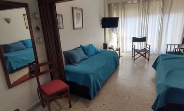 Departamento 2 ambientes con cochera, a 1 cuadra del mar
