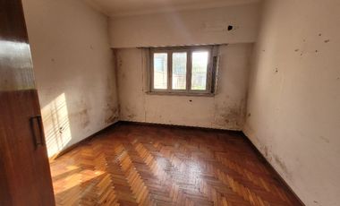Casa Fondo en venta en Lanus Oeste
