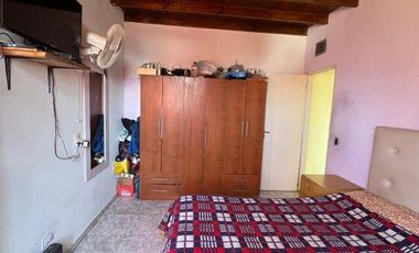 Excelente Chalet de 7 ambientes sobre lote de 695m2 en Sierra de los Padres