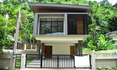 FOR SALE BRAND NEW HOUSE WITH 4 BEDROOM PLUS 2 PARKING IN BANILAD CEBU CITY