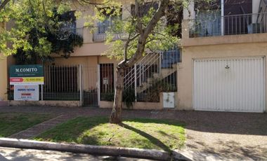CASA MULTIFAMILIAR EN DOS PLANTAS