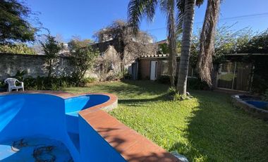 CASA MULTIFAMILIAR EN DOS PLANTAS