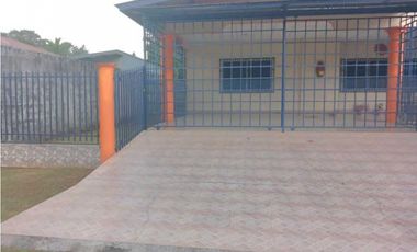 VENDO CASA DE SEGUNDA EN OPTIMAS CONDICIONES ALGARROBOS