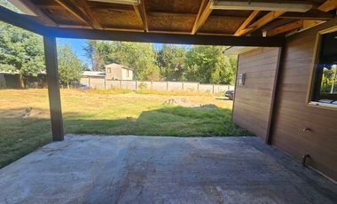 CASA NUEVA UN PISO EN SECTOR LAS PARRAS ARRIENDO
