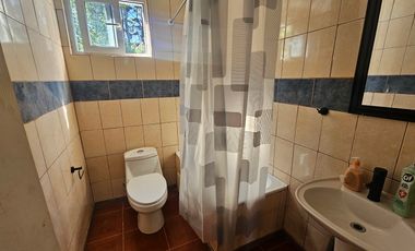 CASA NUEVA UN PISO EN SECTOR LAS PARRAS ARRIENDO