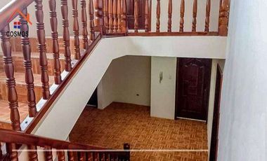 Casa de venta en Otavalo sector Santiaguillo