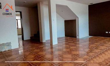 Casa de venta en Otavalo sector Santiaguillo