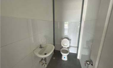 OFIBODEGA - CENTRO LOGISTICO DOS CAMINOS - ALQUILER