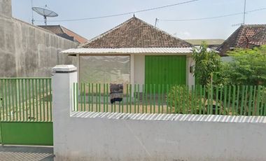 Rumah Usaha Strategis di Jalan Banjaran Kota Kediri