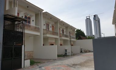 Rumah baru 2 lantai Sidosermo Surabaya