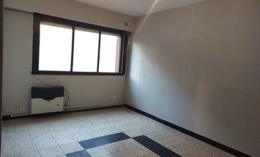 Excelente Departamento APTO PROFESIONAL
