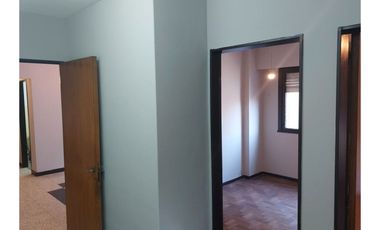 Excelente Departamento APTO PROFESIONAL