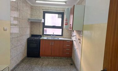 Excelente Departamento APTO PROFESIONAL