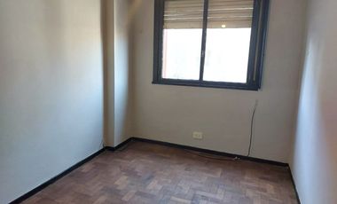 Excelente Departamento APTO PROFESIONAL