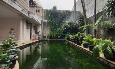 RUMAH at Jl KENCANA INDAH, PONDOK INDAH (SANGAT MENARIK)