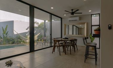 Villa residencial con diseño moderno en Conkal