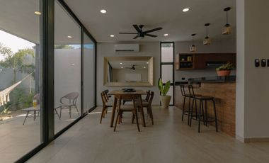 Villa residencial con diseño moderno en Conkal