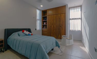 Villa residencial con diseño moderno en Conkal