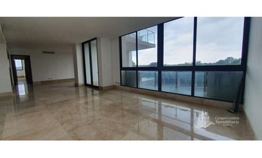APARTAMENTO  EN VENTA SANTA MARA 411M2