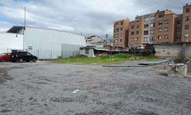 Renta de Excelente Terreno de 4.700 m² / 6.000 m² Cerca de Santa Maria /juan Molineros