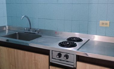 oficina en arriendo en alcÁzares. Cod A6846102