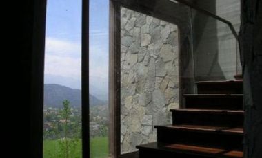 Casa en arriendo de 5 dorm. en Lo Barnechea